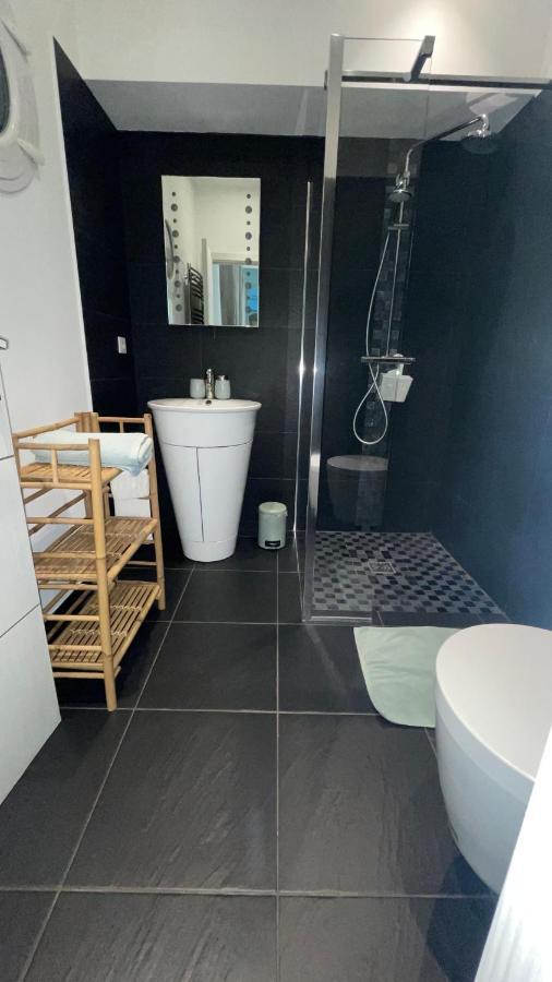 Chambre Luxe Dans Villa De Standing Avec Piscine, Acces Discret Et Independant, Terrasse Arboree Et Parking Prive La Valette-du-Var Eksteriør billede